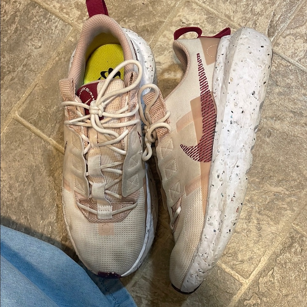 Nike Cream and Red Retro Sneakers with Chunky Design